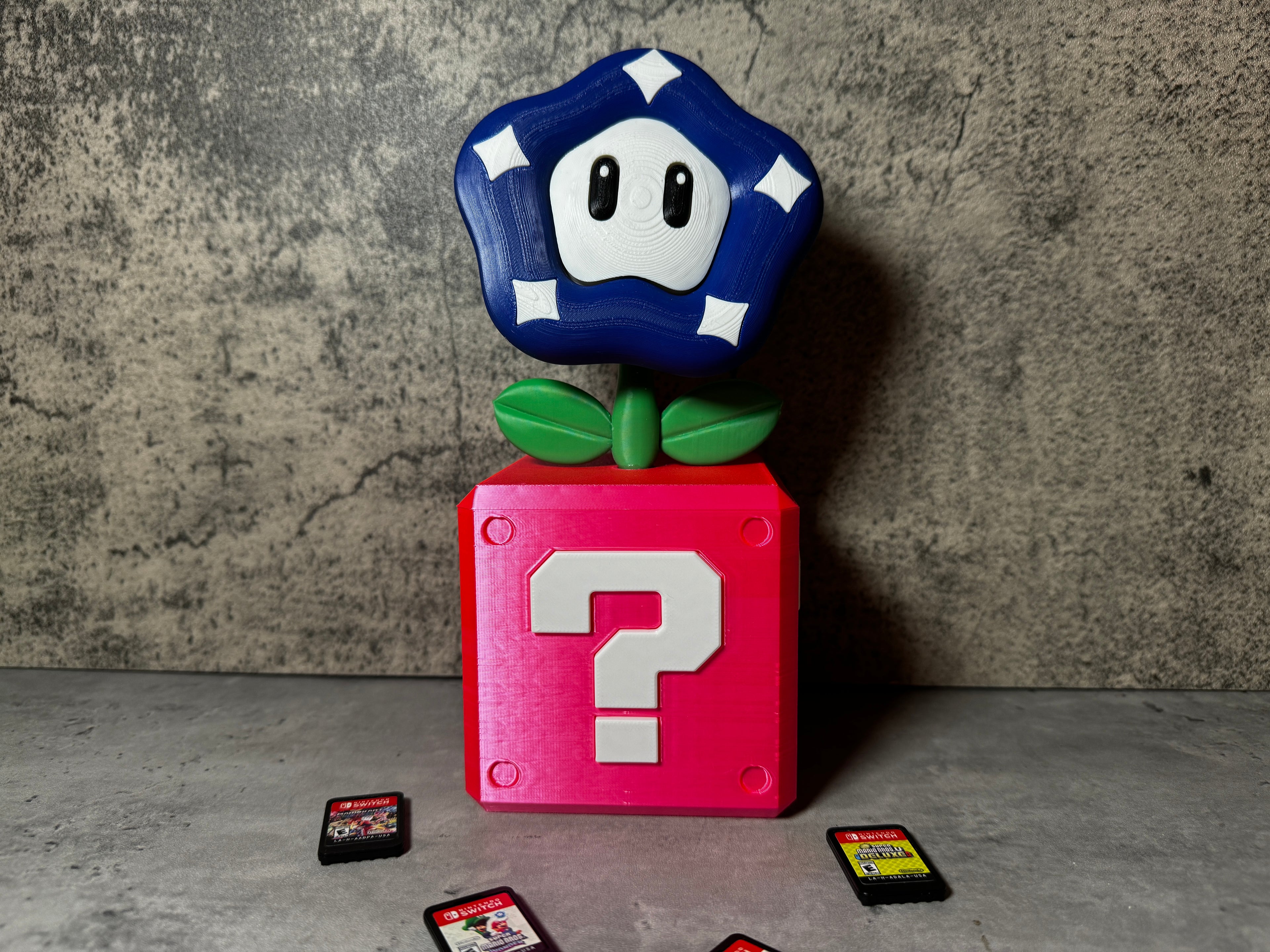 a toy with a question mark on top of it