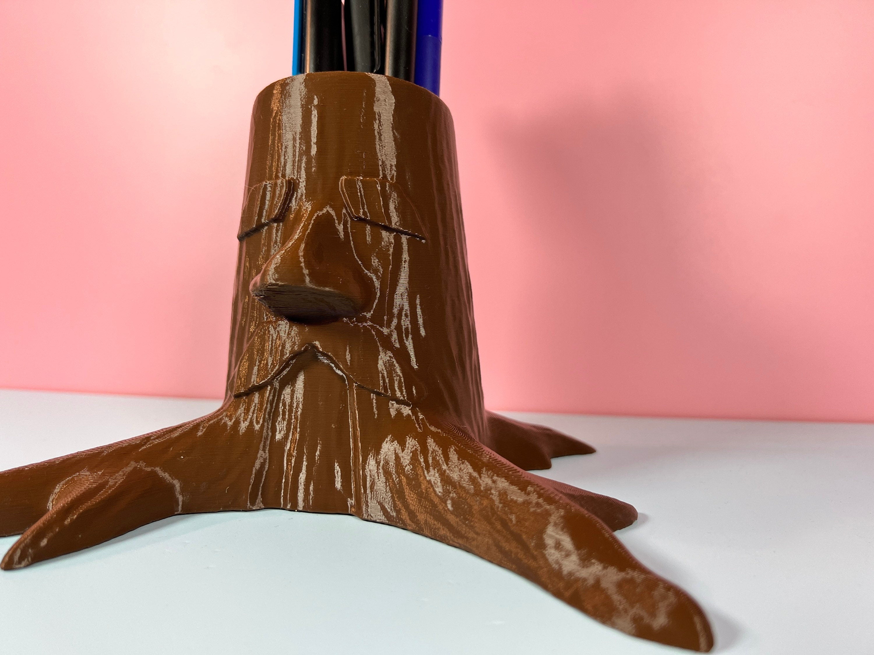 Deku Tree Pen Holder
