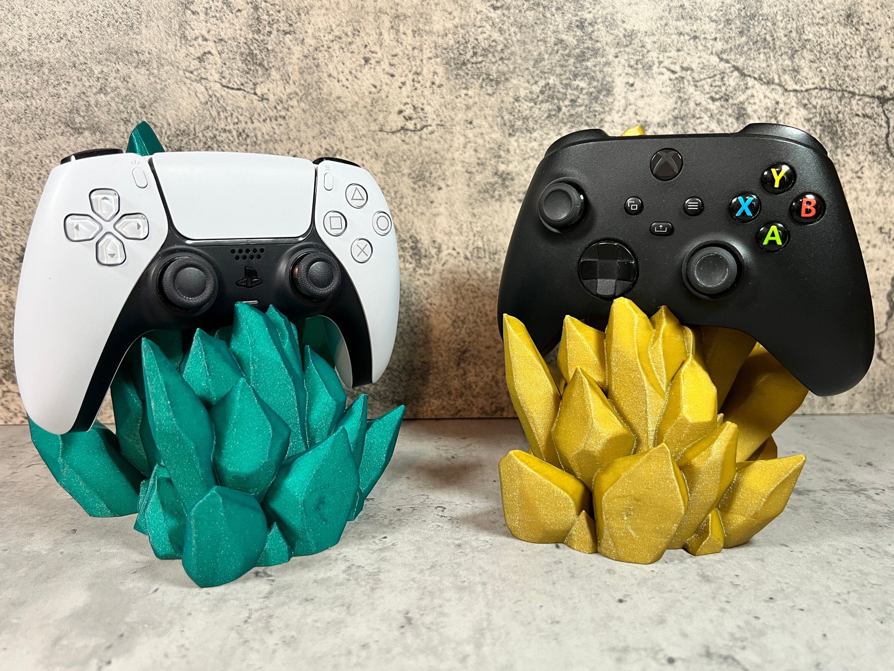 Crystal Controller Holder