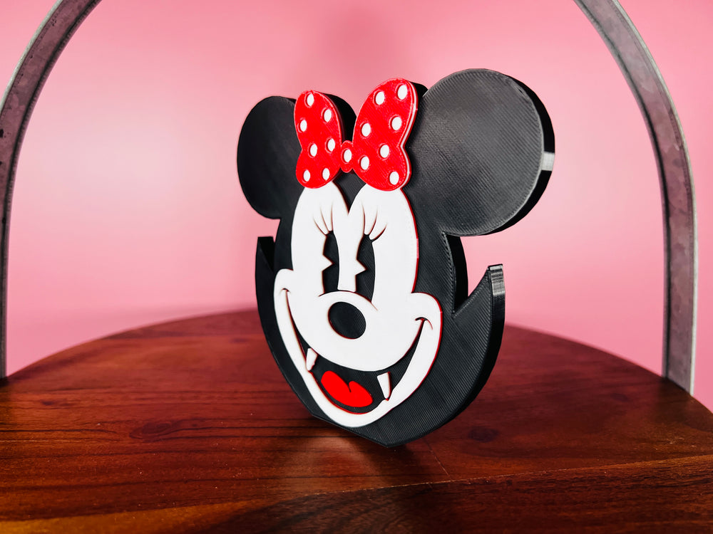 
                  
                    Vampire Mouse with Bow Decoration
                  
                